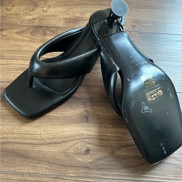 Sandro kitten heels, puffed leather. Never worn. - Picture 6 of 9